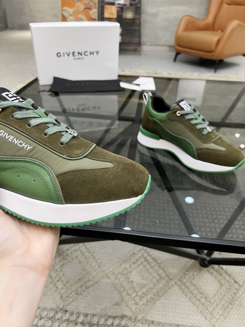 Givenchy Sneakers